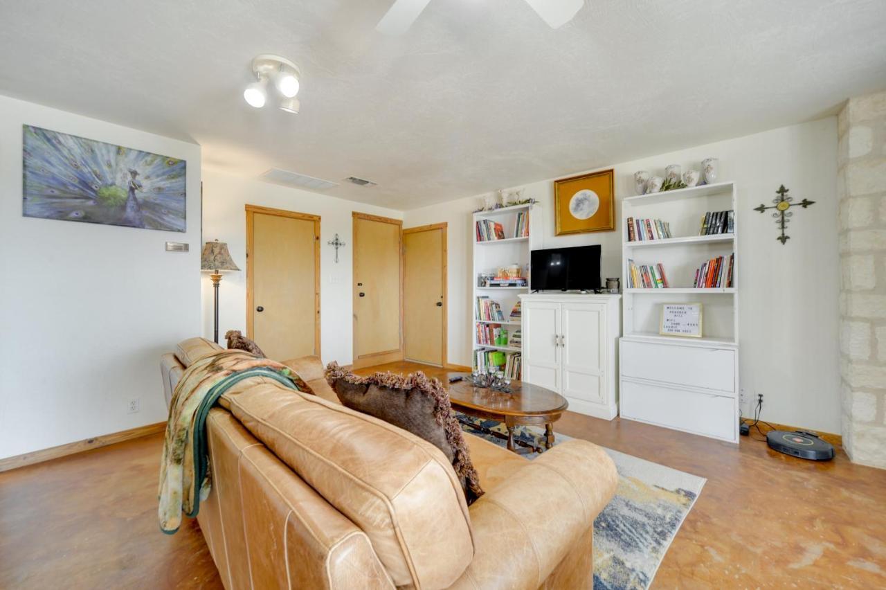 Вилла Fredericksburg Retreat With Private Hot Tub And Patio! Экстерьер фото