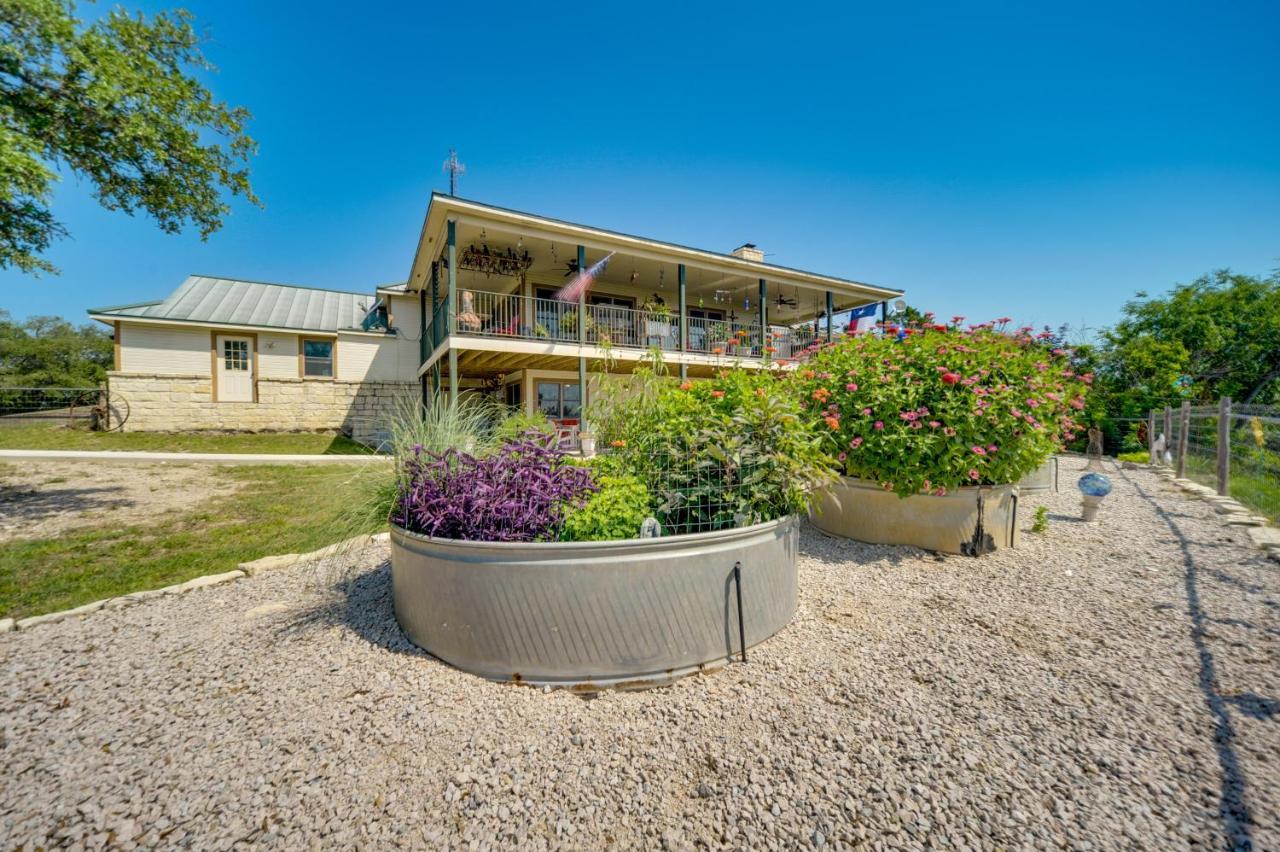 Вилла Fredericksburg Retreat With Private Hot Tub And Patio! Экстерьер фото
