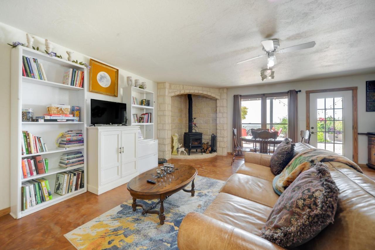 Вилла Fredericksburg Retreat With Private Hot Tub And Patio! Экстерьер фото