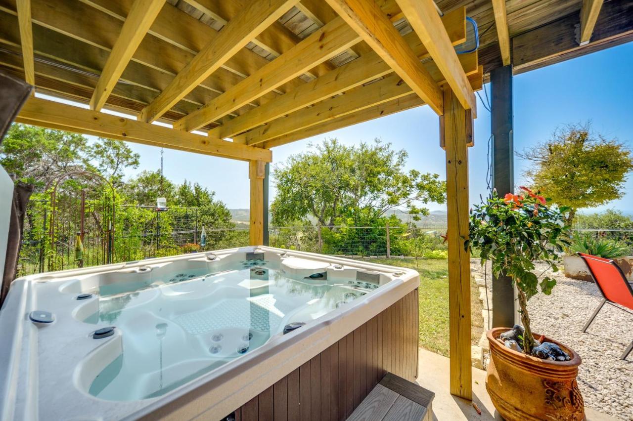 Вилла Fredericksburg Retreat With Private Hot Tub And Patio! Экстерьер фото